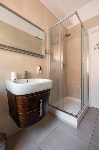 Bathroom 5, Bergonzoni Modern Apartment by Wonderful Italy, Bologna