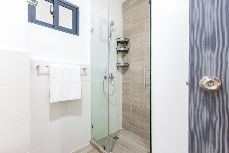 Bathroom 3, Relaxing 2BR Punta Cana Stay /Pool & Gym, Salvaleon de Higuey