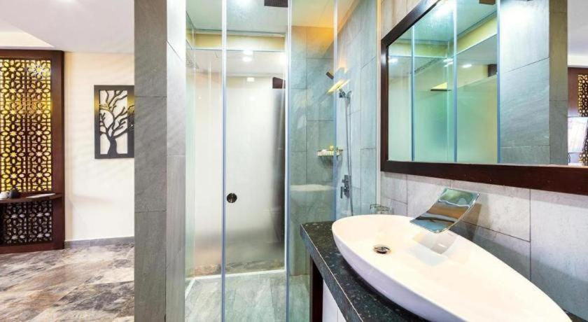 Bathroom, Mojo Boutique Hotel, Phú Quốc