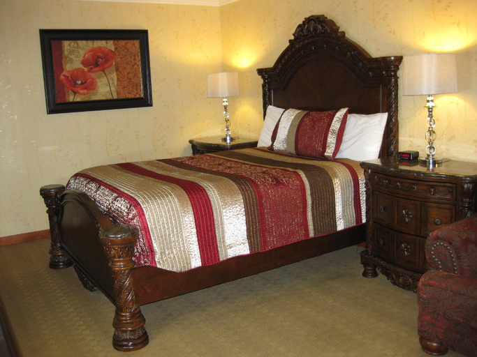 Bedroom 3, Acorn Motor Inn, Island