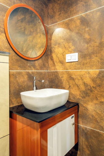 Bathroom 5, Cosvalia Pool Resort, Wayanad
