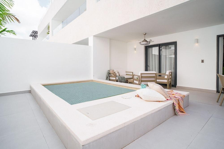 Others 2, Luxury 3 Bedroom Apartment at the Beach, Salvaleon de Higuey