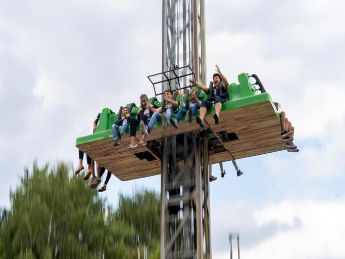 Others 5, Luxuszelt im Serengeti Park, Heidekreis