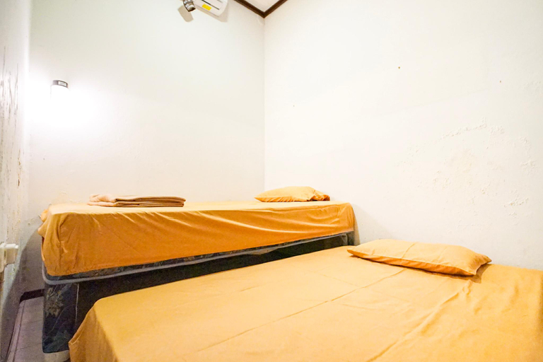Bedroom 2, Ndalem Langen Kusumo, Yogyakarta