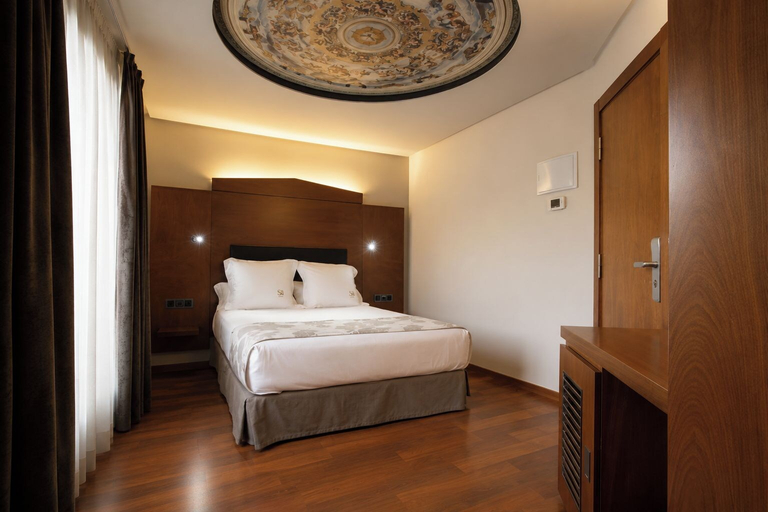 Bedroom 4, Hotel Sancho Abarca Petit SPA, Huesca