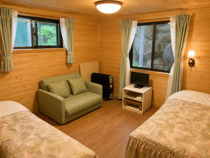 Bedroom 2, Pension Poka Poka, Katashina