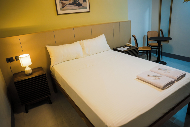 Room 2, Cloudbeds Inn, Laoag City