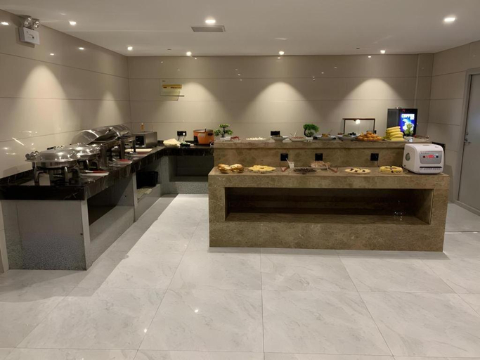 Food & Drinks 4, Green Tree Inn Zhenjiang Jiepai Town, Zhenjiang