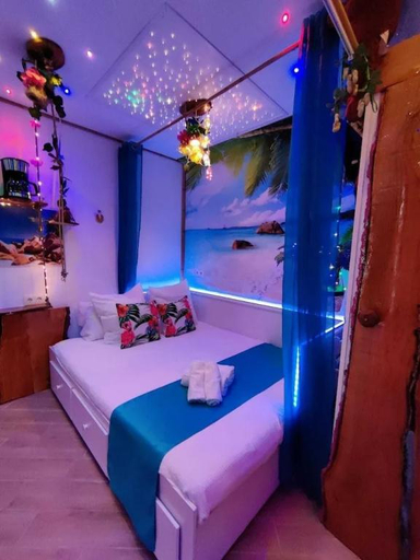 Bedroom 2, Wonder Room Paraiso Magico Habitacion, Málaga
