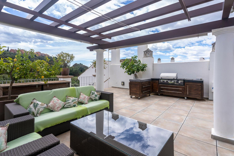 Others 5, Beautiful penthouse with solarium, Málaga