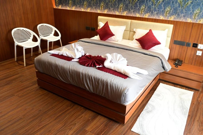 Room 5, IJ CROWNE, Mysore