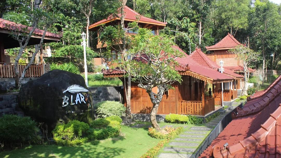 Exterior & Views 4, Blarak Villa, Gunung Kidul