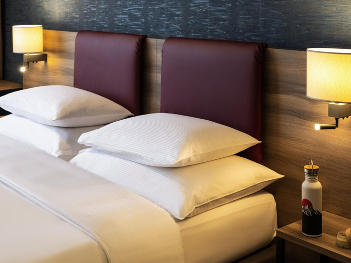 Bedroom 4, Mercure Geneva Airport, Genève