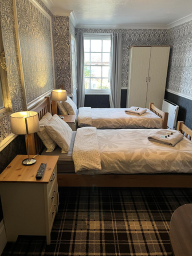 Bedroom 3, The White Hart, Surrey