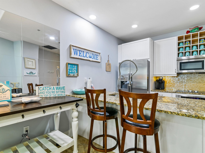Food & Drinks, The Cozy Corner by Ryson Vacation Rentals, Galveston