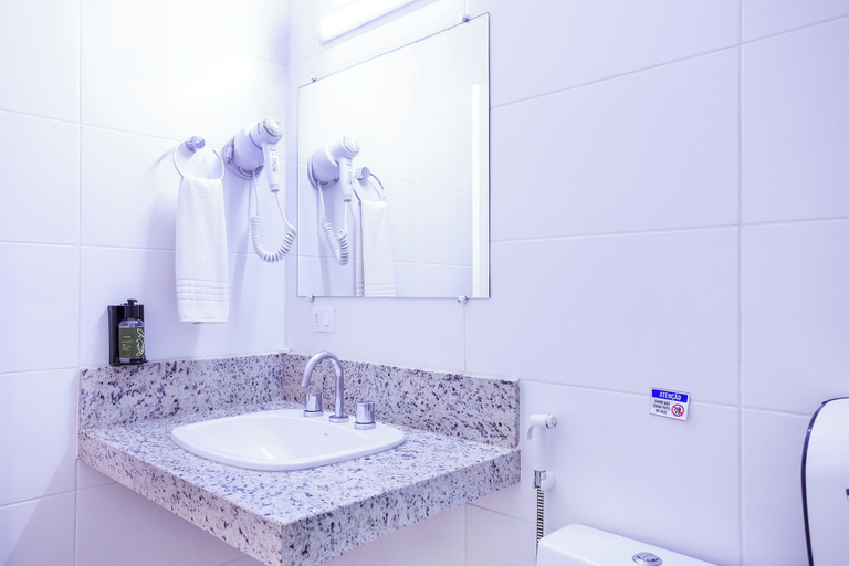 Bathroom 4, Vale das Águas Fazenda Resort, Águas de Santa Bárbara