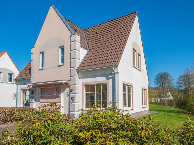 Exterior view 2, Villa in Germany with Sauna & Bubble Bath, Grafschaft Bentheim