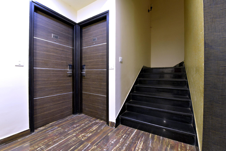 Others 4, Hotel Resolute - Near Gandhinagar Railway Station, Jaipur