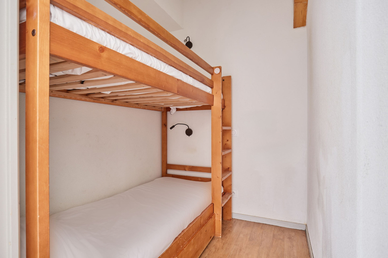 Bedroom 2, Résidence Odalys L'Ours Blanc, Isère