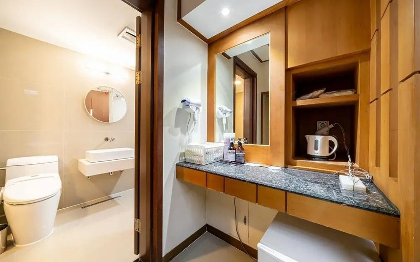 Bathroom 4, Suwon Guun-dong Neo, Suwon