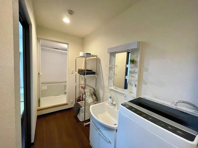Bathroom 3, Happy Osaka House, Osaka