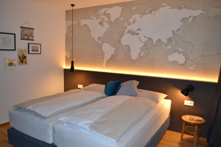 Bedroom 3, JUFA Hotel Hamburg HafenCity, Hamburg