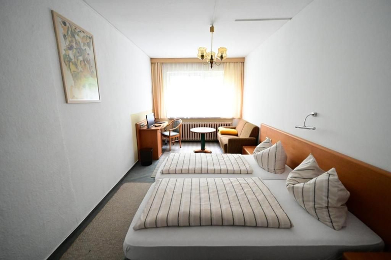 Bedroom 3, Hotel Hermannshöhle, Harz