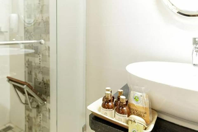 Bathroom 4, Lhasa Ayurveda & Wellness Resort Kerala By Zuzu, Ernakulam