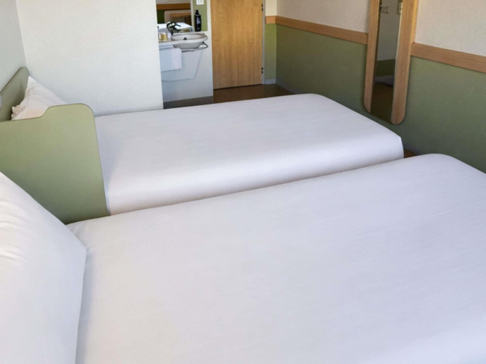 Bedroom 4, ibis budget Issoire, Puy-de-Dôme