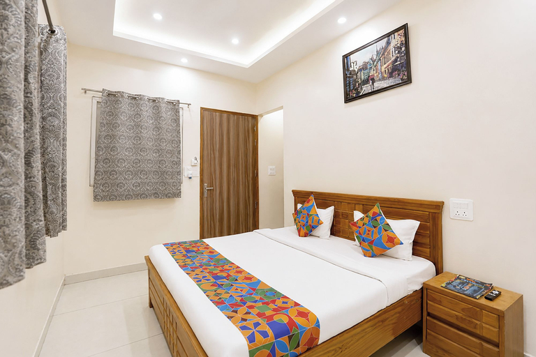 Room 2, Fabhotel Hkd Divine Stay, Mathura