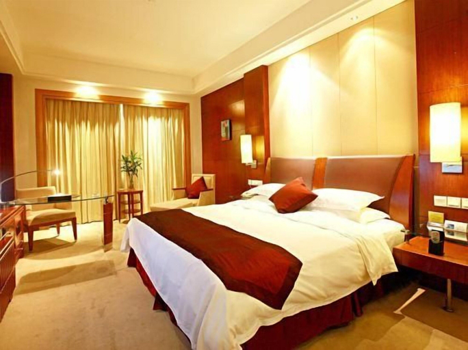 Bedroom 5, Xin Ci Hotel, Yancheng