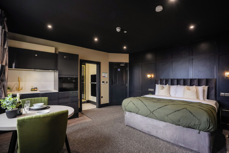 Bedroom 3, The Clyffe Hotel, Suffolk