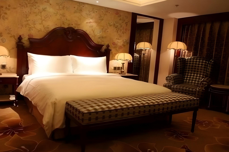 Bedroom 2, base-Wangfujing Serviced Apartment, Wete