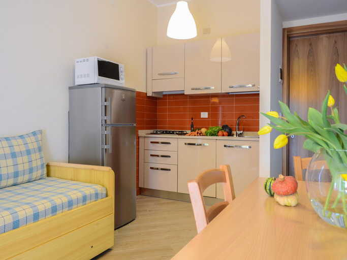 Others 5, Pretty Apartment in Pietra Ligure, Savona