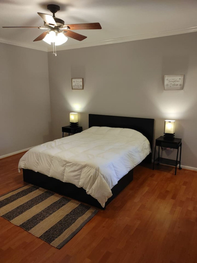 Room 5, Med Center Condo With Pool Gym and Balcony, Houston