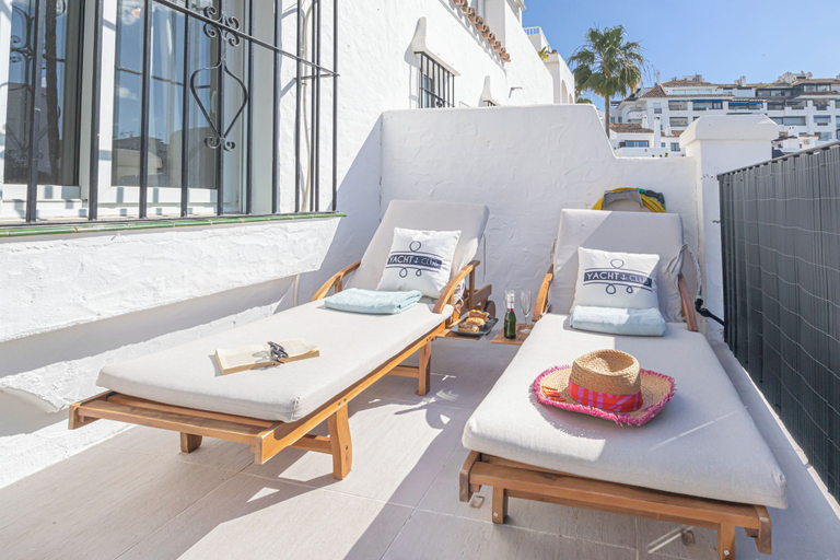 Living area 5, Puerto Banus Near La Sala By The Sea, Málaga