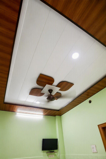 Others 4, Priti Guest House, Varanasi