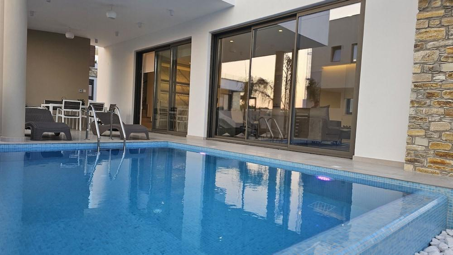 Exterior view 3, 146 2 AN - Stay Oasis Luxury Villa