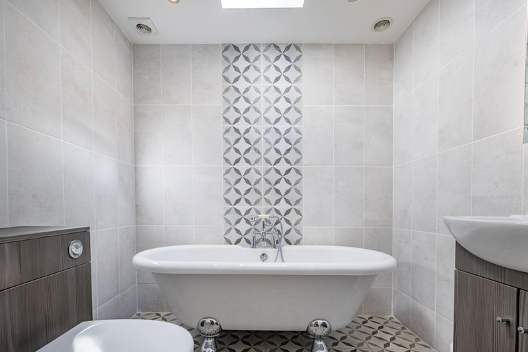 Bathroom 5, Warren Wood Country Park, East Sussex