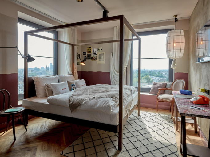 Bedroom 4, 25hours Hotel Das Tour, Düsseldorf