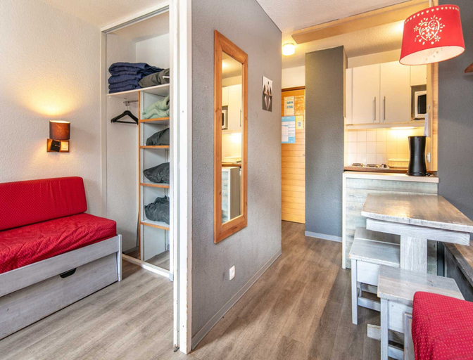 Interior 4, Alpine Stay With Balcony in Tignes, Savoie