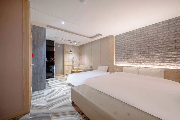 Bedroom 3, Airport Hotel, Gangseo