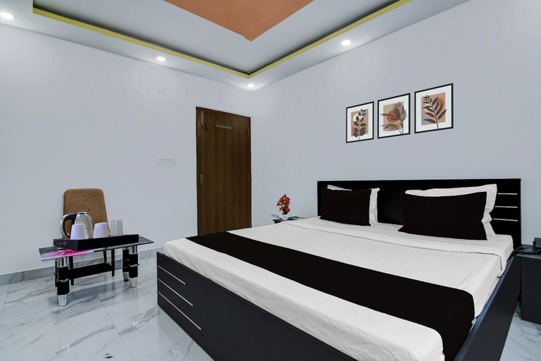 Room 4, Super Collection O Mourigram, Haora