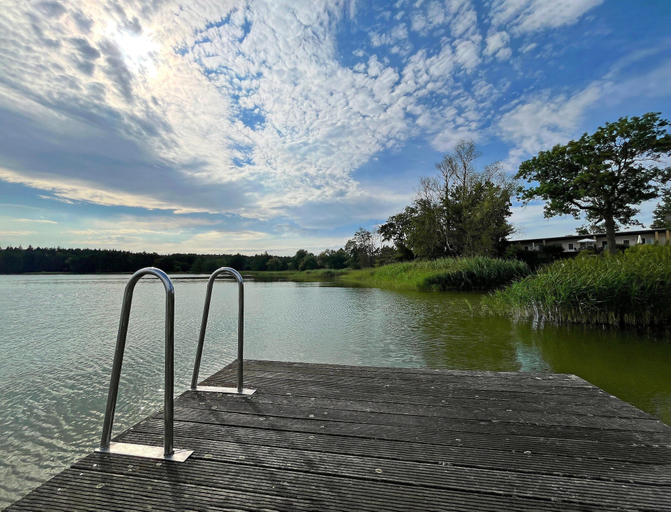 View from property 3, Ferienwohnung mit Eigenem Seezugang mit Steg, Nordwestmecklenburg