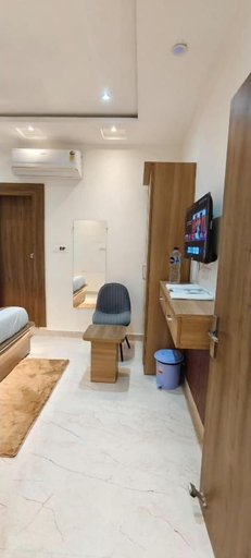 Room 2, Hotel Dream Kashi, Faizabad