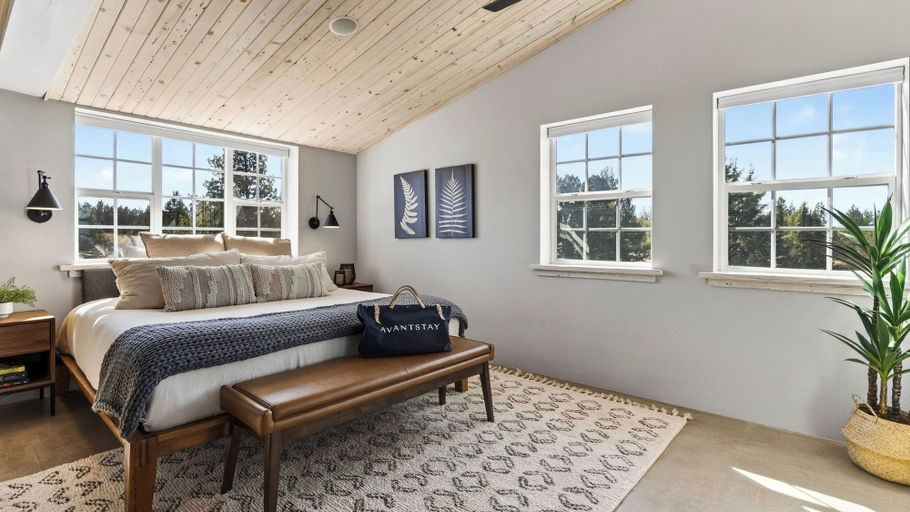 Interior 2, Cascade Crest by Avantstay Game Room + Bar + Mountain Views Near Sisters + Bend, Deschutes