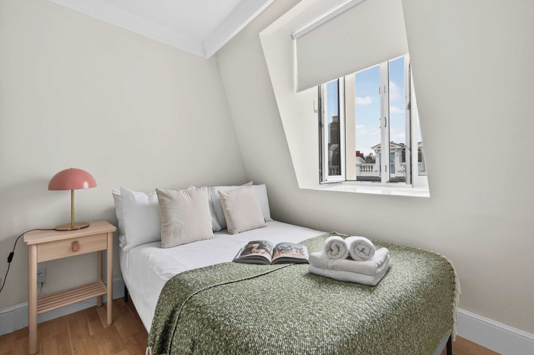 Room 3, South Ken 2-bed - Science Museum - Lift - Sleeps 6, London