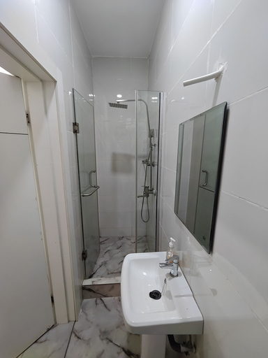 Bathroom 4, NatureRest 4 bedroom Shortlet in lekki, Eti-Osa