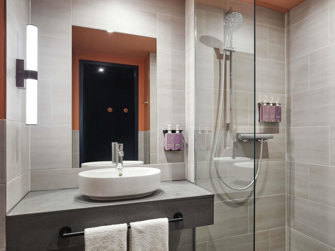 Bathroom 4, TRIBE Baden-Baden, Baden-Baden