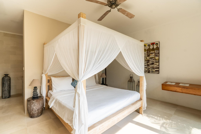 Bedroom 3, Spacious 4BR Villa with huge garden/pool in Canggu, Badung
